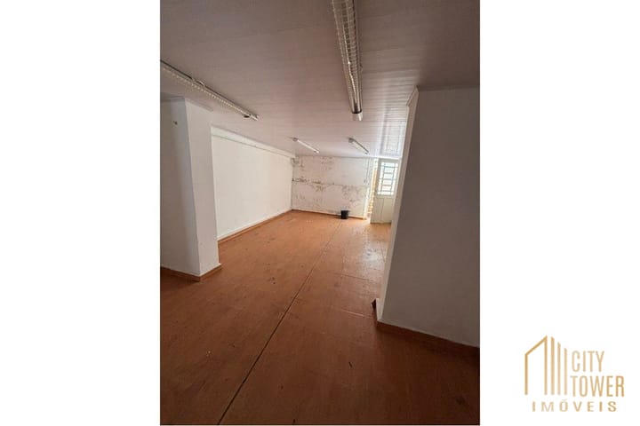 Casa à venda com 4 quartos, 335m² - Foto 24