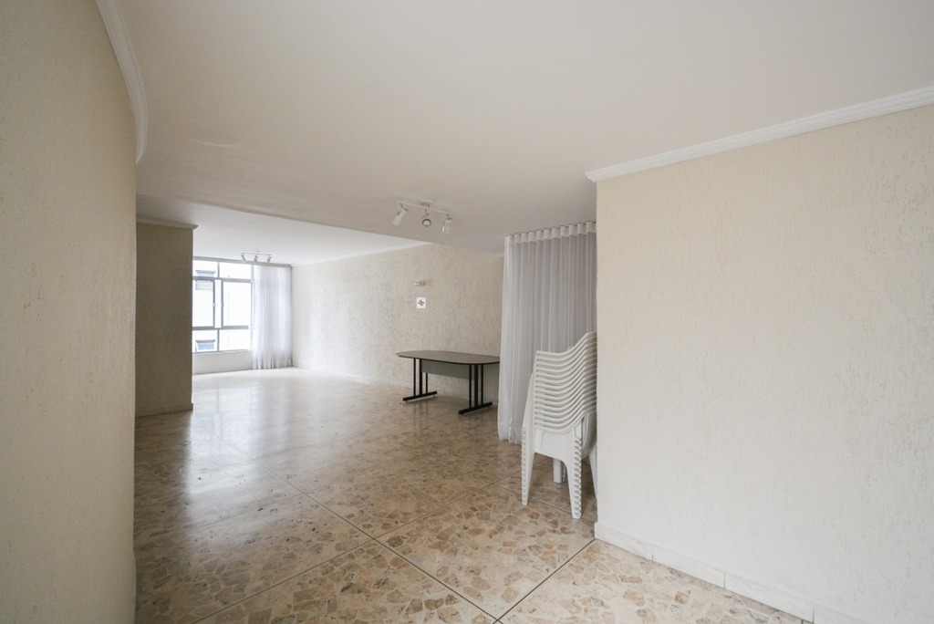 Apartamento à venda com 2 quartos, 101m² - Foto 20