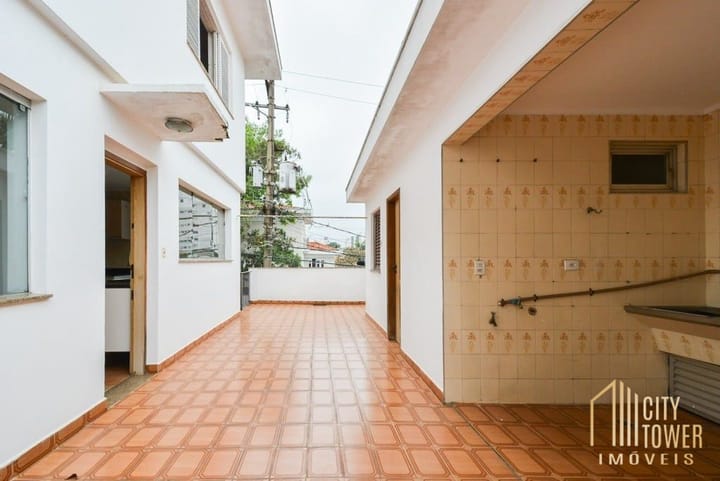 Casa à venda com 4 quartos, 331m² - Foto 60