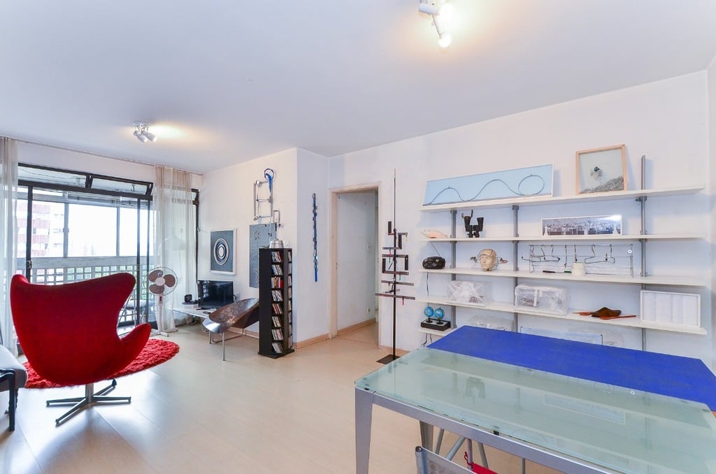 Apartamento à venda com 2 quartos, 85m² - Foto 1