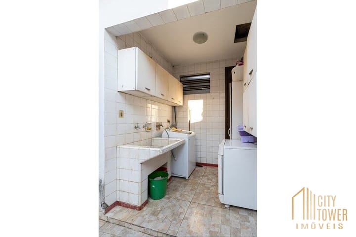 Casa à venda com 3 quartos, 200m² - Foto 29