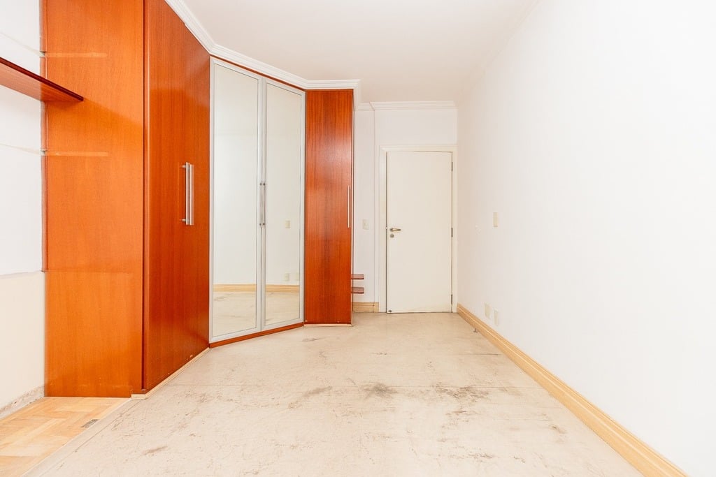 Apartamento à venda com 3 quartos, 396m² - Foto 3