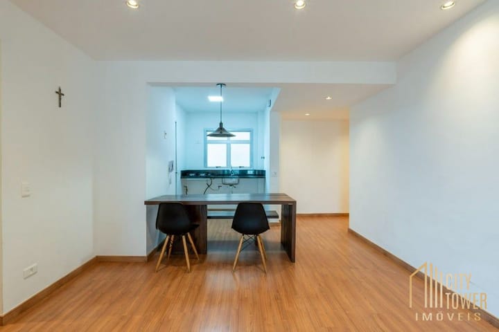 Apartamento à venda com 2 quartos, 70m² - Foto 33