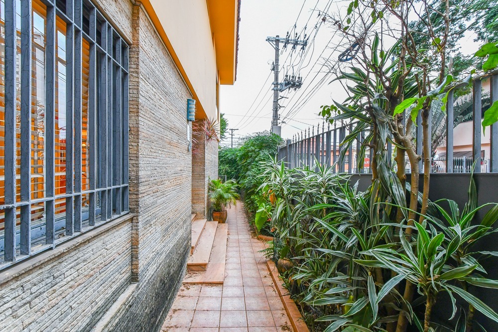 Casa à venda com 4 quartos, 290m² - Foto 37