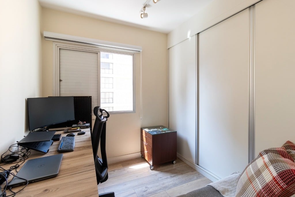 Apartamento à venda com 2 quartos, 60m² - Foto 24