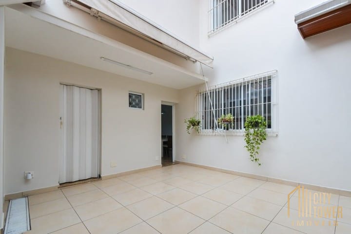 Casa à venda com 3 quartos, 200m² - Foto 15