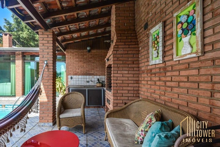 Casa à venda com 4 quartos, 144m² - Foto 12