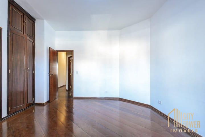 Casa à venda com 3 quartos, 280m² - Foto 13