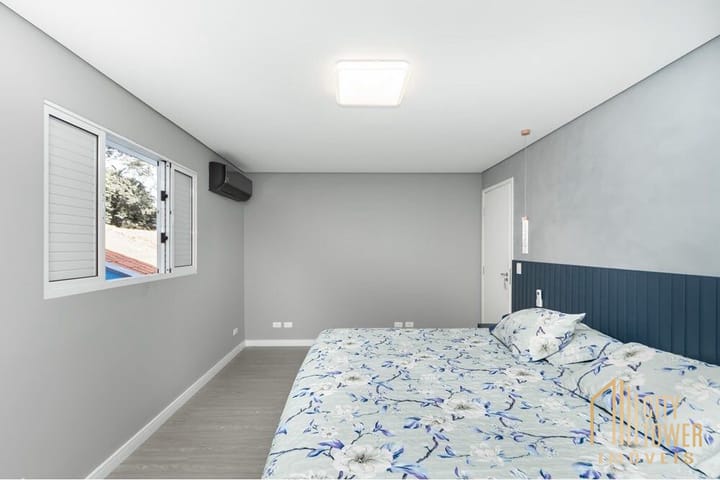 Casa à venda com 3 quartos, 300m² - Foto 10