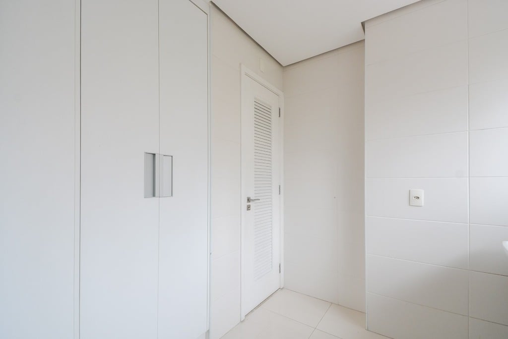 Apartamento à venda com 3 quartos, 157m² - Foto 7