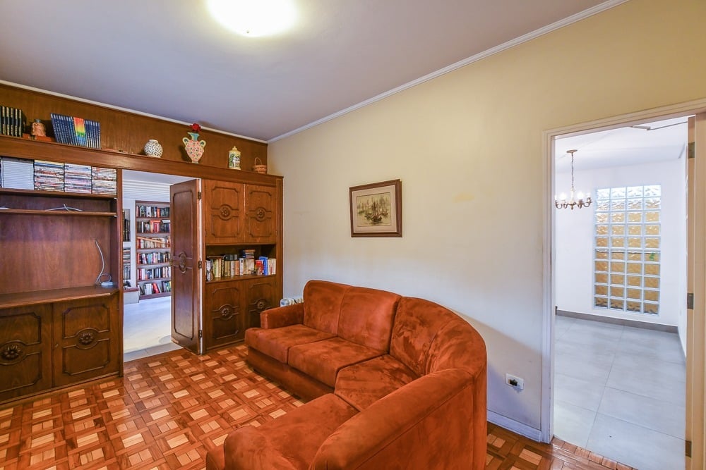 Casa à venda com 4 quartos, 290m² - Foto 4