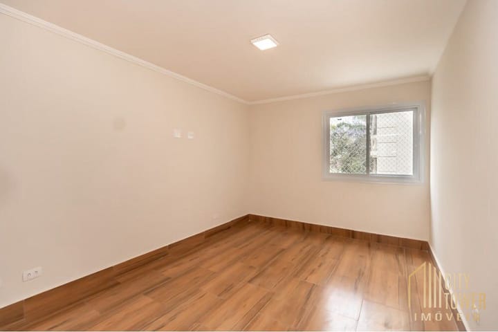 Apartamento à venda com 3 quartos, 83m² - Foto 17