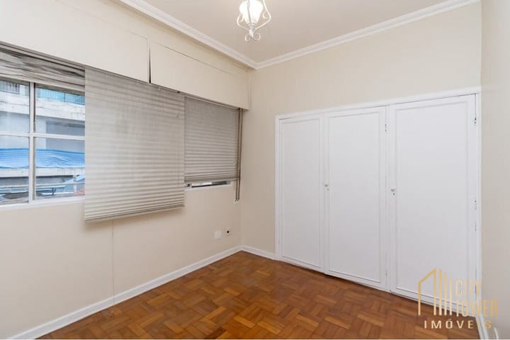 Apartamento à venda com 4 quartos, 198m² - Foto 11