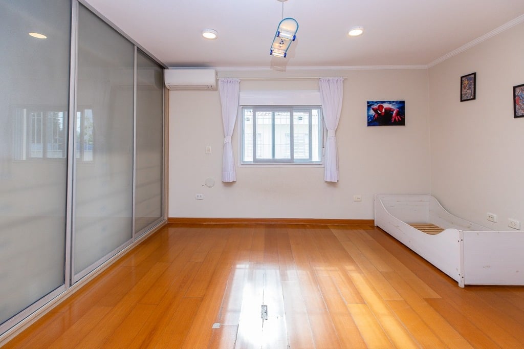 Casa à venda com 2 quartos, 136m² - Foto 14