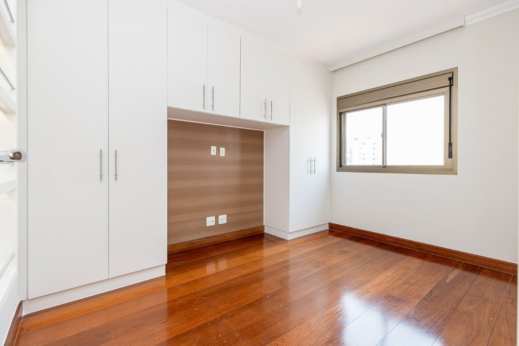 Apartamento à venda com 4 quartos, 186m² - Foto 58