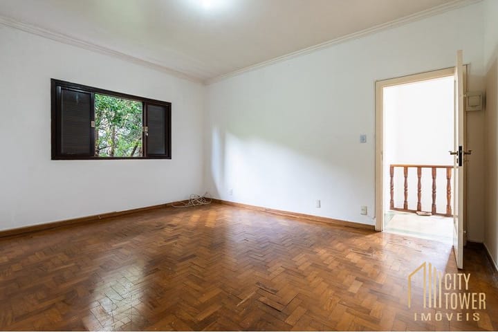 Casa à venda com 3 quartos, 200m² - Foto 42