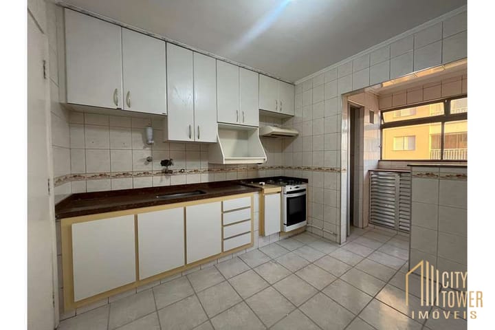 Apartamento à venda com 3 quartos, 79m² - Foto 22