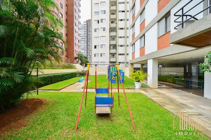 Apartamento à venda com 3 quartos, 141m² - Foto 19