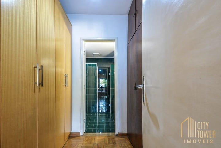 Casa à venda com 4 quartos, 242m² - Foto 15