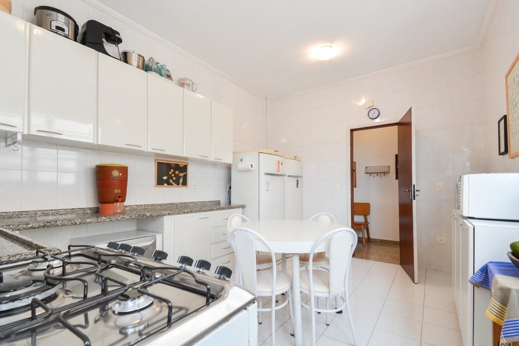 Apartamento à venda com 2 quartos, 96m² - Foto 7