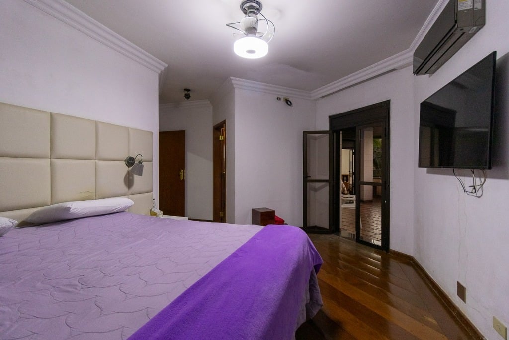 Apartamento à venda com 4 quartos, 490m² - Foto 2