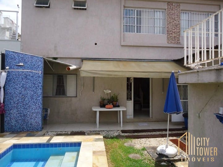 Casa à venda com 4 quartos, 220m² - Foto 23