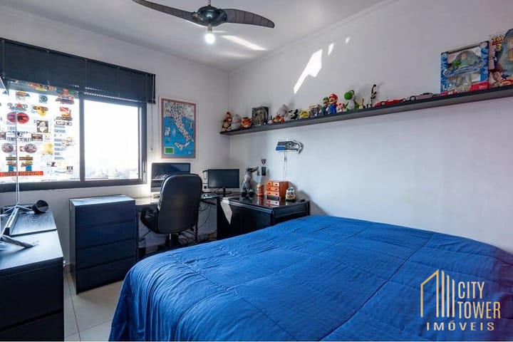 Apartamento à venda com 4 quartos, 200m² - Foto 14