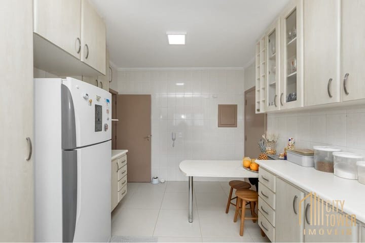 Apartamento à venda com 3 quartos, 117m² - Foto 24