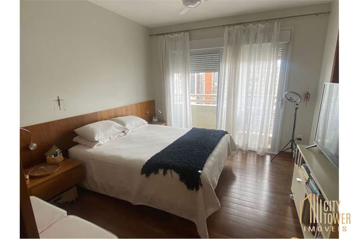 Apartamento à venda com 3 quartos, 200m² - Foto 27