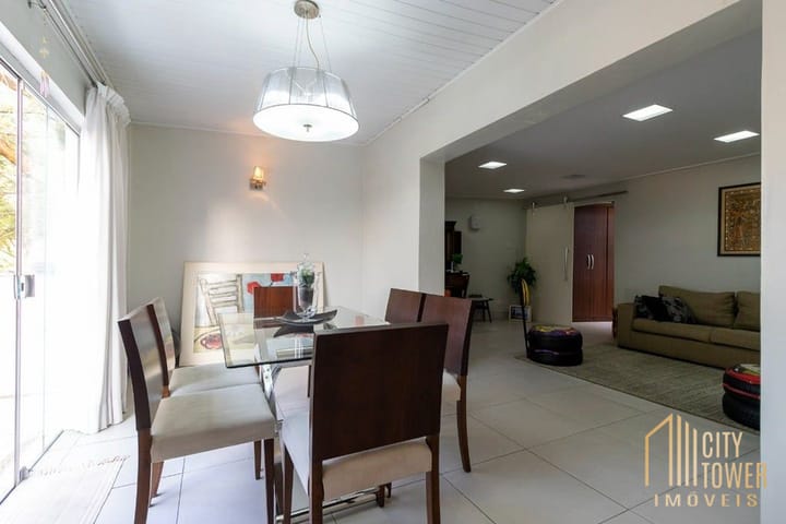 Casa à venda com 3 quartos, 220m² - Foto 29