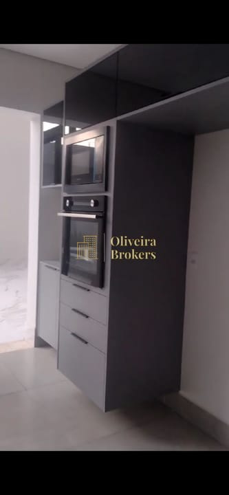 Casa à venda e aluguel com 4 quartos, 380m² - Foto 11