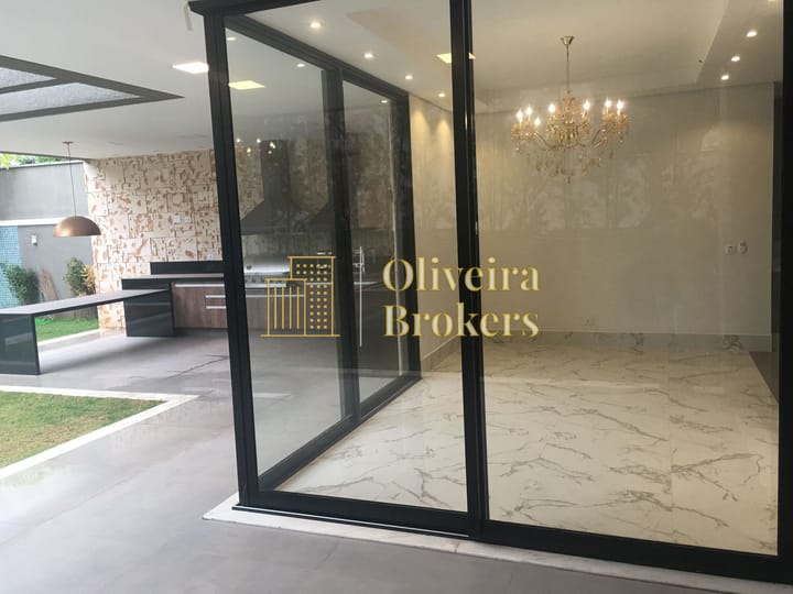 Casa à venda e aluguel com 4 quartos, 500m² - Foto 15