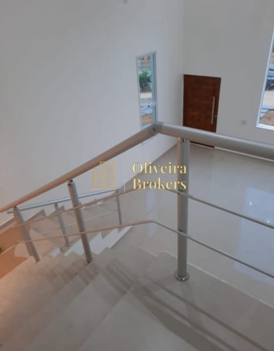 Casa para alugar com 3 quartos, 217m² - Foto 9