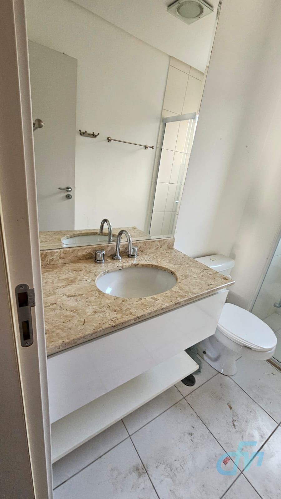 Apartamento à venda e aluguel com 3 quartos, 80m² - Foto 9