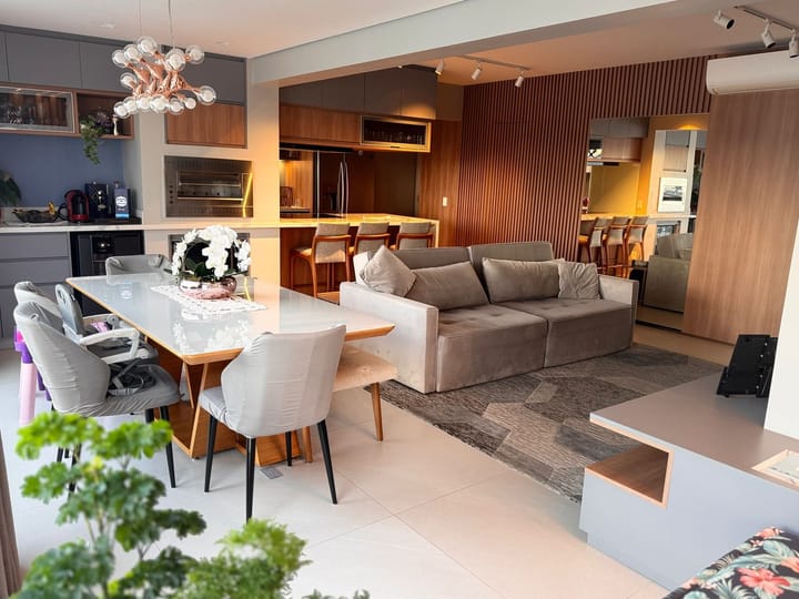 Apartamento para alugar com 3 quartos, 105m² - Foto 10
