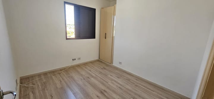 Apartamento para alugar com 2 quartos, 90m² - Foto 15