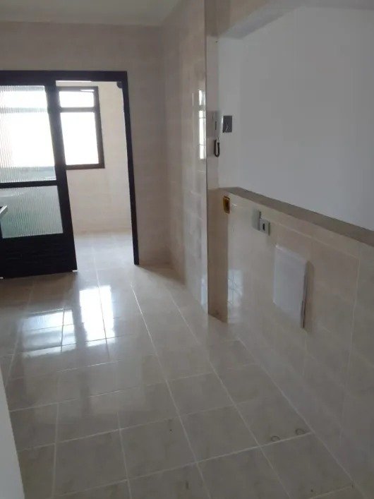 Apartamento para alugar com 3 quartos, 92m² - Foto 15