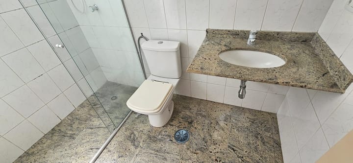 Apartamento para alugar com 2 quartos, 90m² - Foto 17