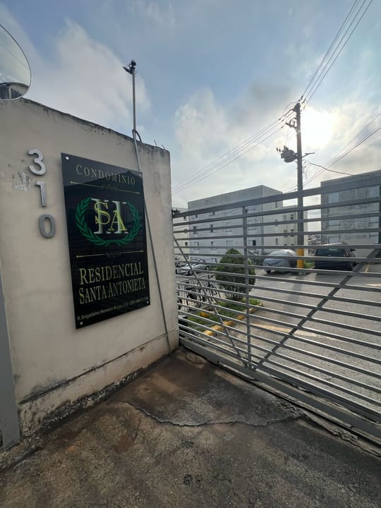 Apartamento à venda com 2 quartos, 46m² - Foto 1