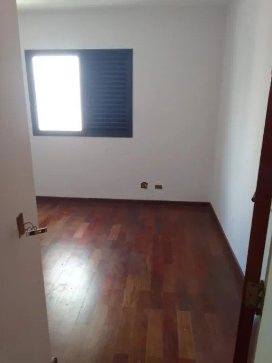 Apartamento para alugar com 3 quartos, 92m² - Foto 16