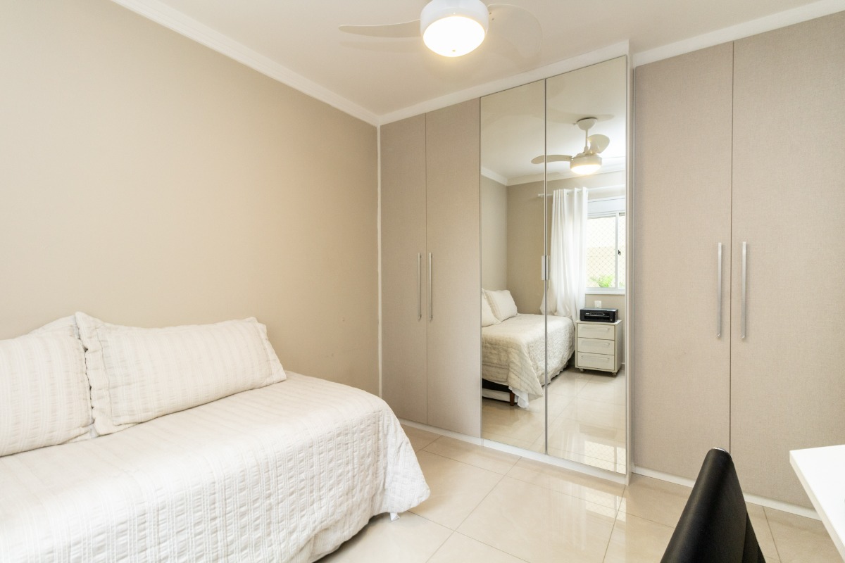 Apartamento à venda com 3 quartos, 132m² - Foto 13