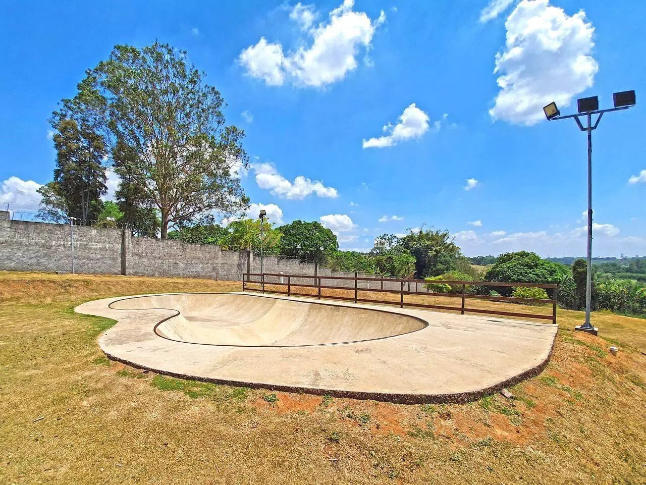 Casa de Condomínio à venda e aluguel com 4 quartos, 283m² - Foto 40