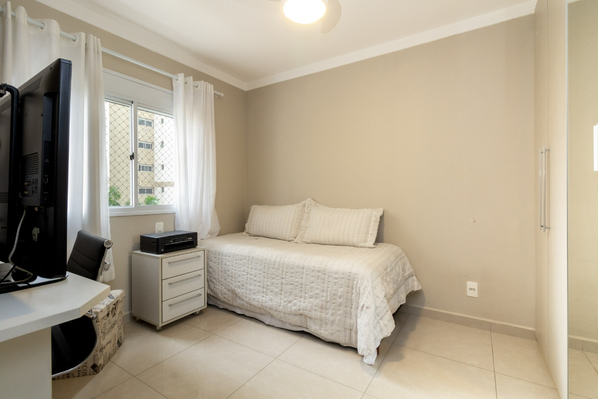 Apartamento à venda com 3 quartos, 132m² - Foto 11