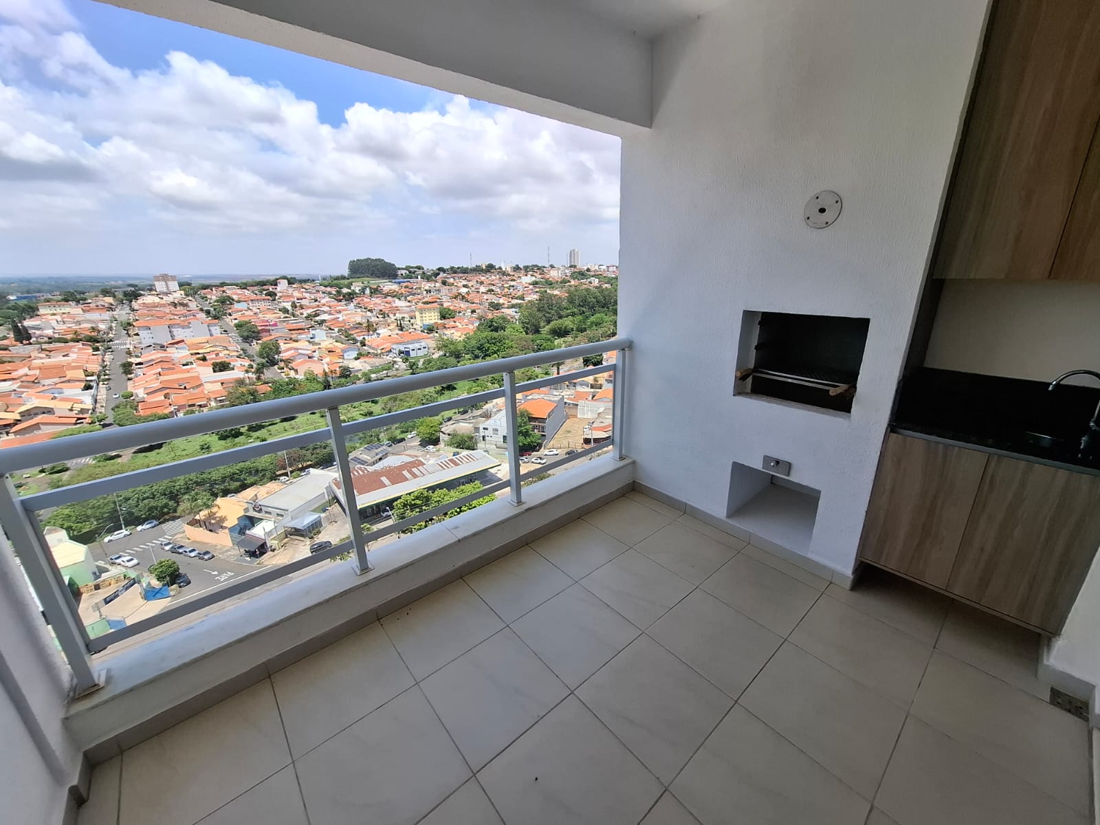 Apartamento para alugar com 2 quartos, 82m² - Foto 1