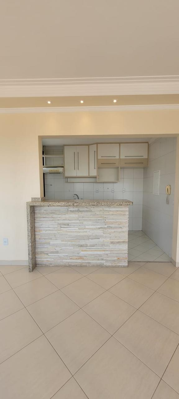 Apartamento à venda com 2 quartos, 77m² - Foto 12