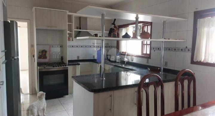 Casa à venda com 3 quartos, 260m² - Foto 9