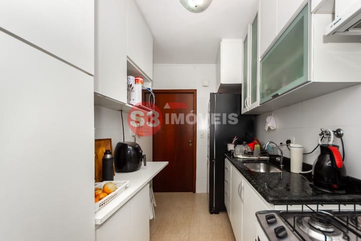 Apartamento à venda com 2 quartos, 55m² - Foto 16