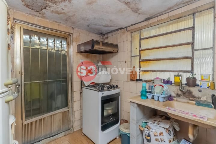 Casa à venda com 2 quartos, 150m² - Foto 25