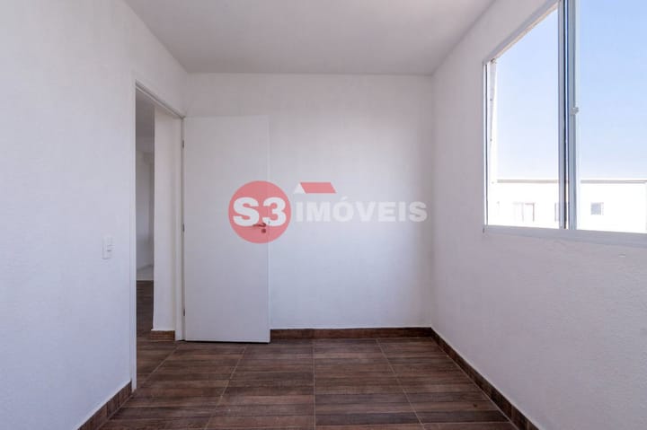 Apartamento à venda com 2 quartos, 41m² - Foto 14