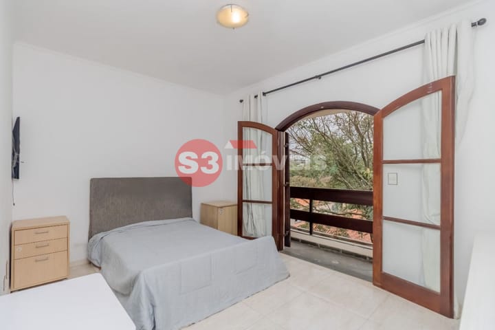 Casa à venda com 3 quartos, 273m² - Foto 18